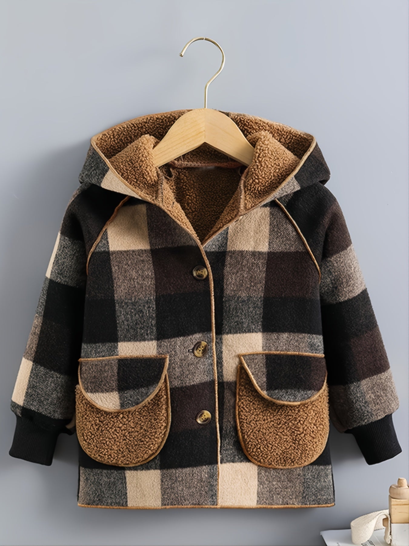 Boys' Cozy Fleece-Lined Plaid Jacket with Button Front, Pockets &amp; Hood - Long Sleeve Casual Winter Coat for Fall/Winter, Brown &amp; Black Checkered Pattern, Cozy Outerwear, Durable Outerwear