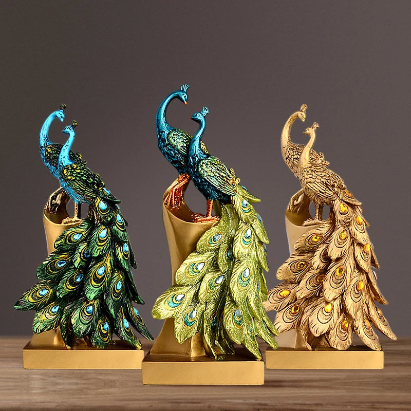 Continental luxury Peacock Couple Sculpture Resin Lovers Mascot Craft Ornament for Wedding Decoration and Valentine's Day Gift