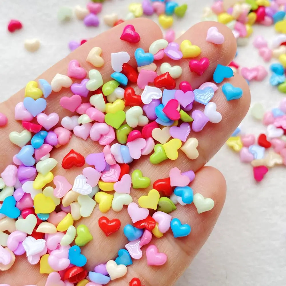 200Pcs Cute Resin Mini heart-shaped design Flat Back Ornament Jewelry Making Manicure Hairwear Accessorie