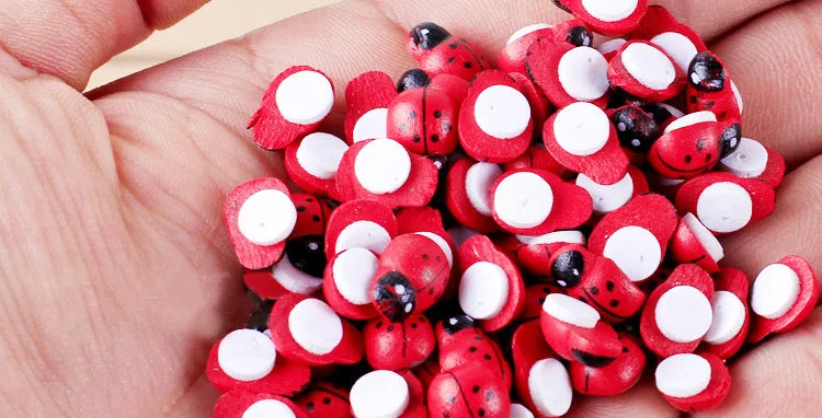 100Pcs Mini Wooden Ladybird Ladybug Self-adhesive Sticker Children Painted DIY Crafts Fairy Garden Figurine Miniature Home Decor