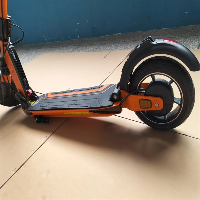 Original  e-twow GT sport newest vesrsion 700w 48v 10.5ah  battery electric scooter 46km speed
