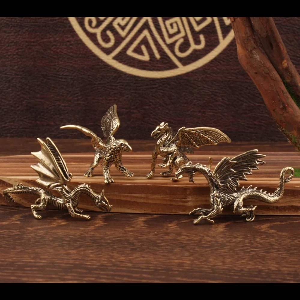 New Solid Brass Pterosaur Dragon Small Statue Desktop Ornament Europe Mythical Griffin Figurines Retro Home Feng Shui Decoration