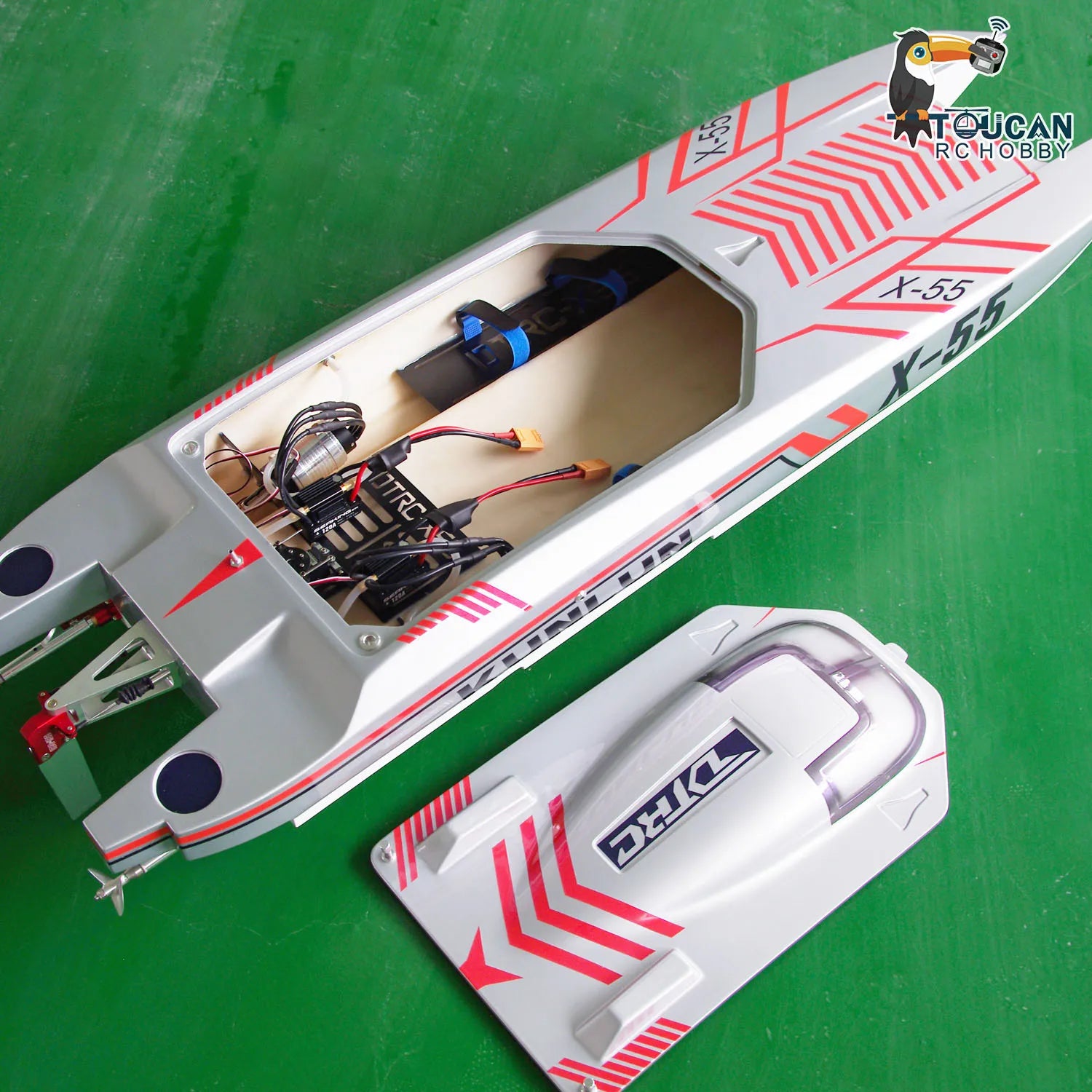 110km/h RC Boat DTRC X55 Remote Control High-speed Racing Boats Waterproof Ready to Run Model for Adults THZH1594