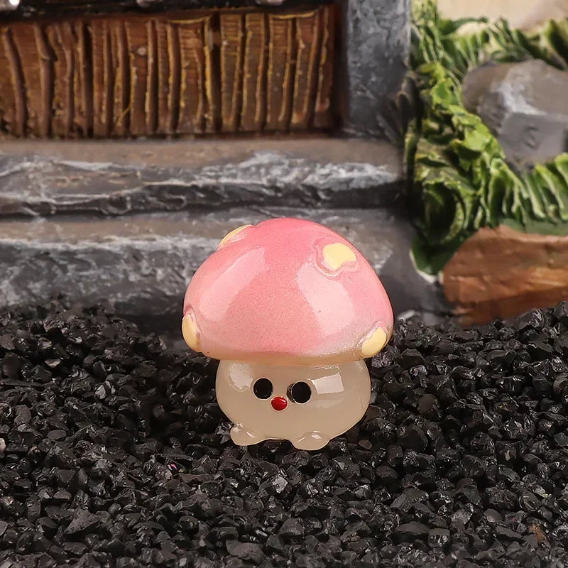 6PCS Miniatures Cartoon Mushrooms Fairy Garden Decoration Luminous Mini Cute Mushroom Moss Micro Landscape Accessories