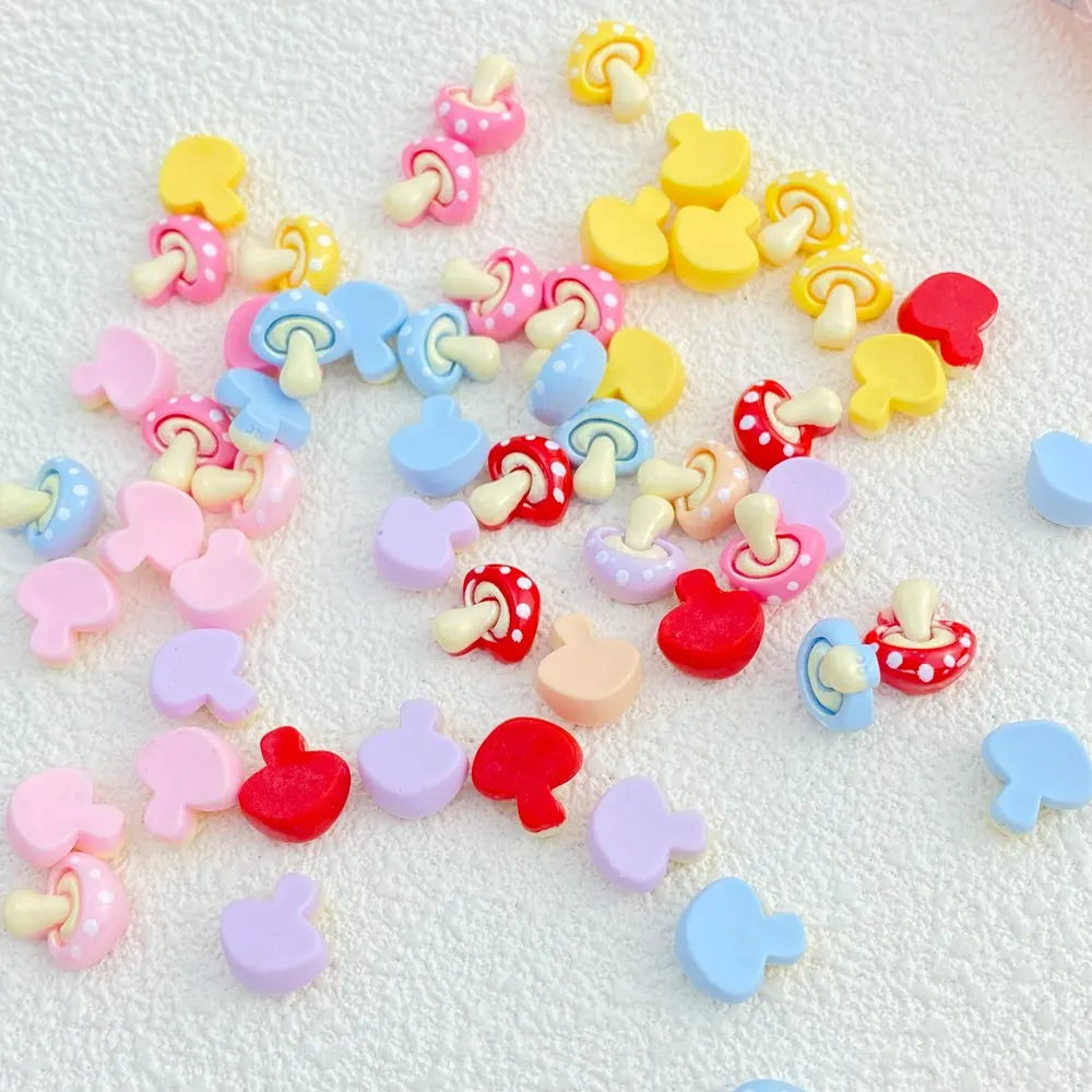 30Pcs New Cute Resin Small Mushroom  Flat Back Ornament Jewelry Making Manicure Hairwear Accessorie