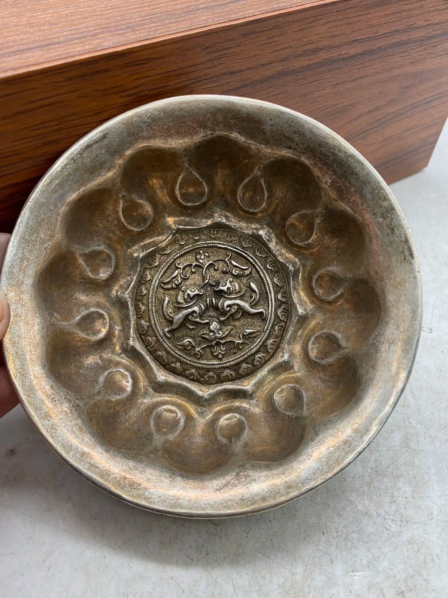 China silver bronze Carved cup wine cup auspicious beast deer, goose Tang Dynasty Metal crafts vintage home decoration bowl