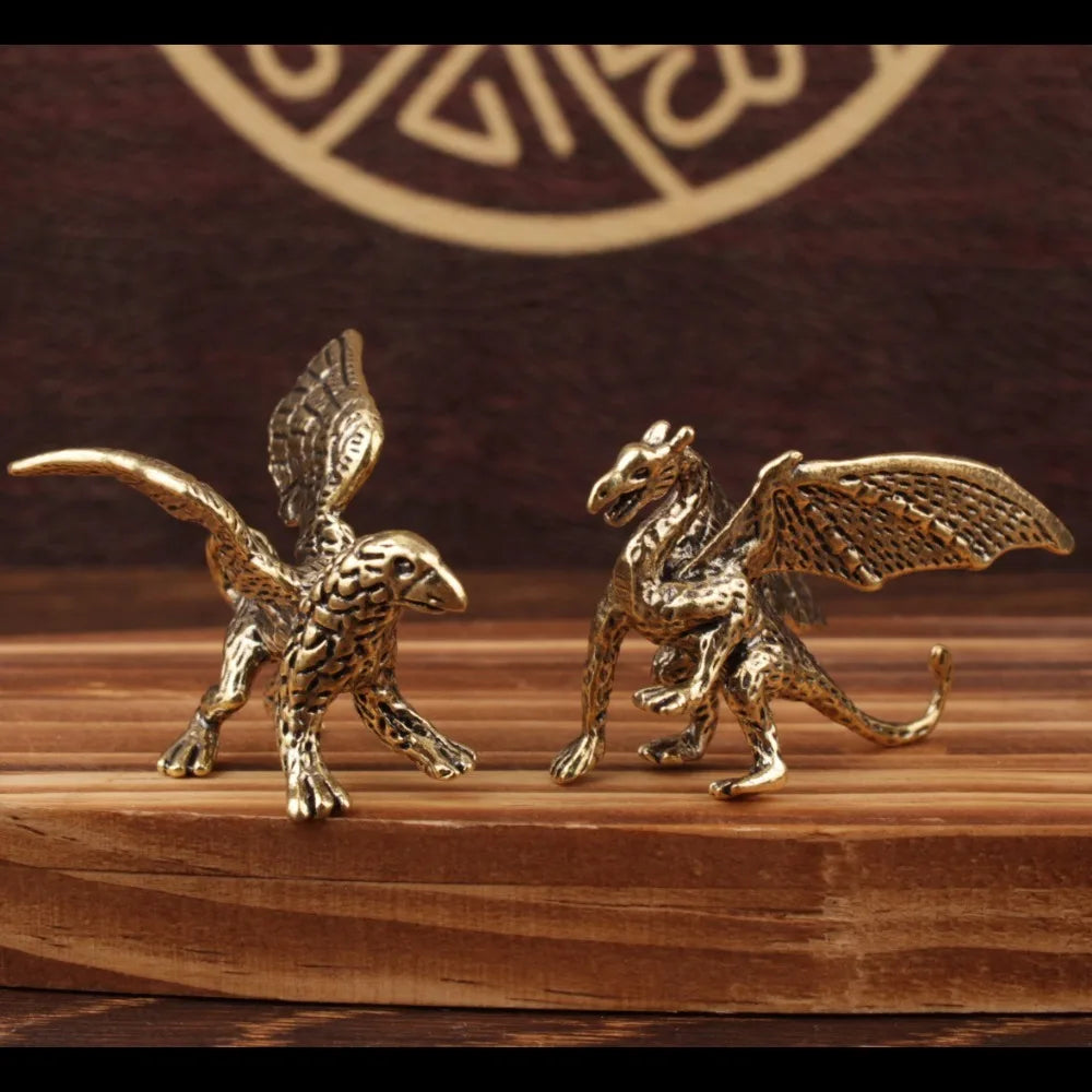 New Solid Brass Pterosaur Dragon Small Statue Desktop Ornament Europe Mythical Griffin Figurines Retro Home Feng Shui Decoration