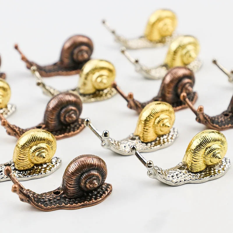 Creative Alloy Snail Small Ornaments Small Turtle Cute Vivid Little Animal Home Decoration Bonsai with Incense Crafts Figurines