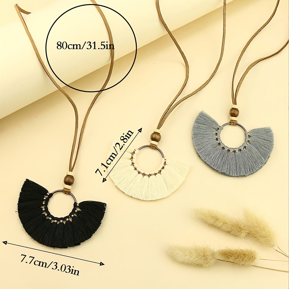 Boho - Chic 3pcs Set: Vintage - Inspired Tassel & Flower Pendant Necklaces with Rhinestone Accents - Zinc Alloy, Antique Bronze Finish for Casual Attire - Fluxy